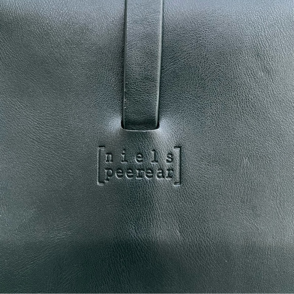 Niels Peeraer Dark Hunter Green Clutch - Picture 3 of 13